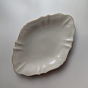 Lenox China Chadwick Collection Embossed Ivory Scalloped Platter 24k Gold Trim